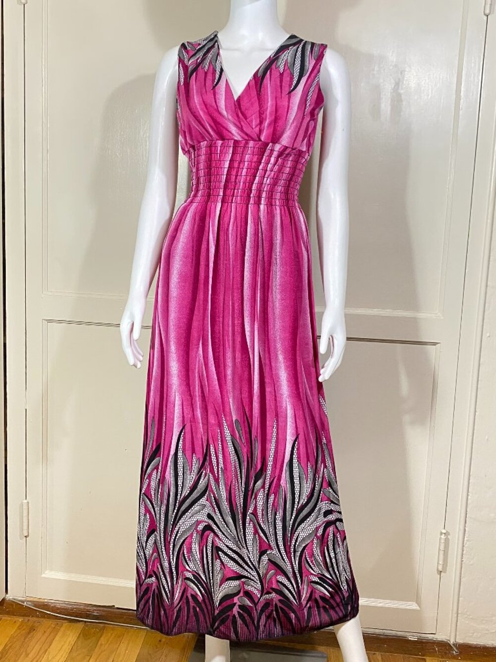 RETRO 70s Maxi Dress Pink Wavy Women's Size Small/Medium Stretchy Festival Boho